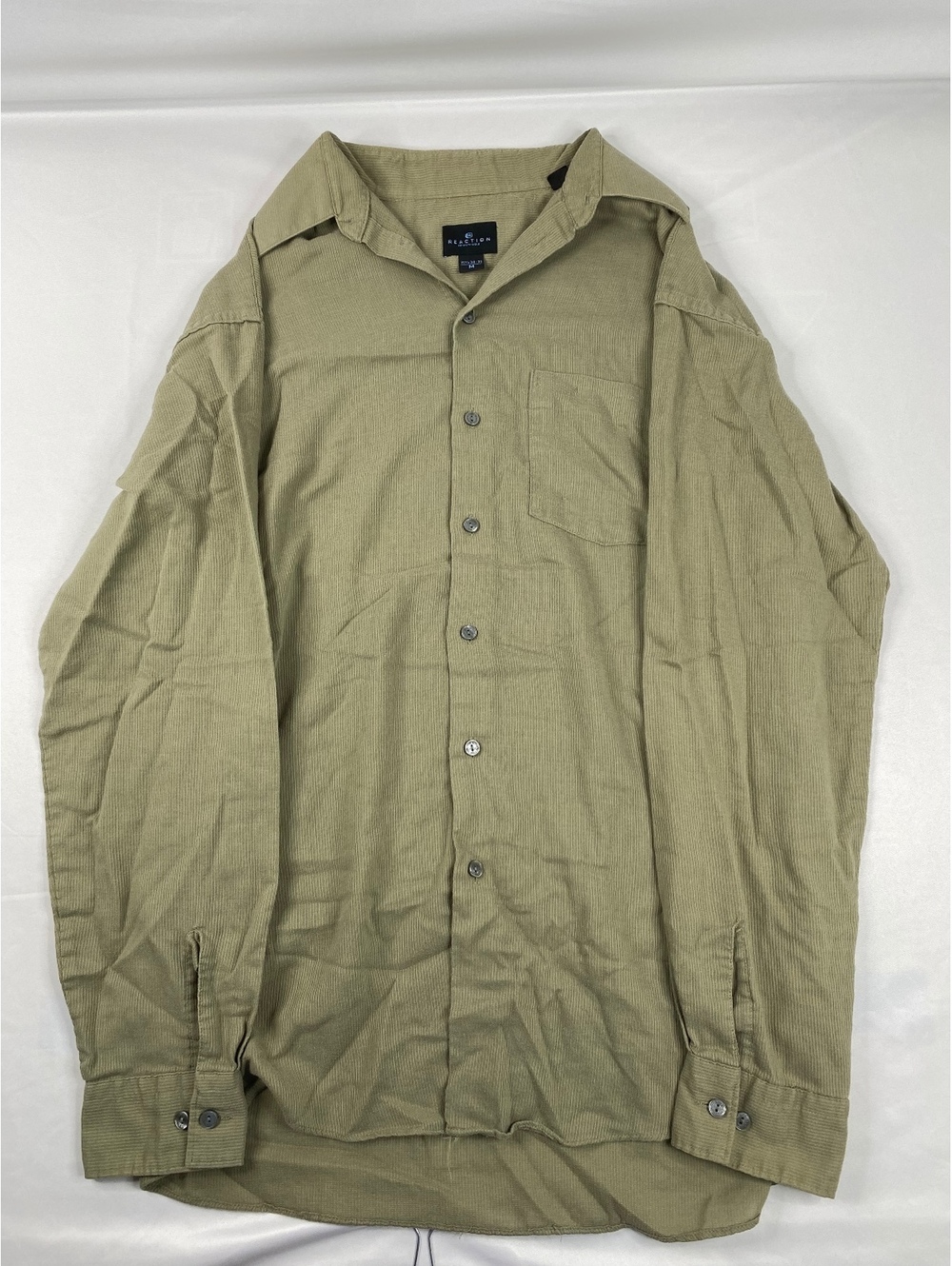 Kenneth Cole Reaction Men's Medium Button-Up Shirt